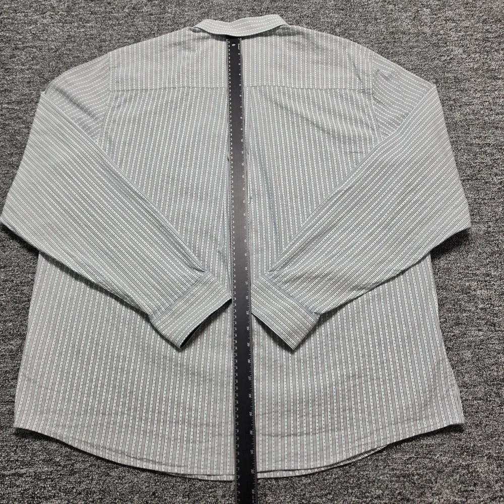 Button Down Shirt Cody James XL Mens White Blue Excellent Striped Western Core